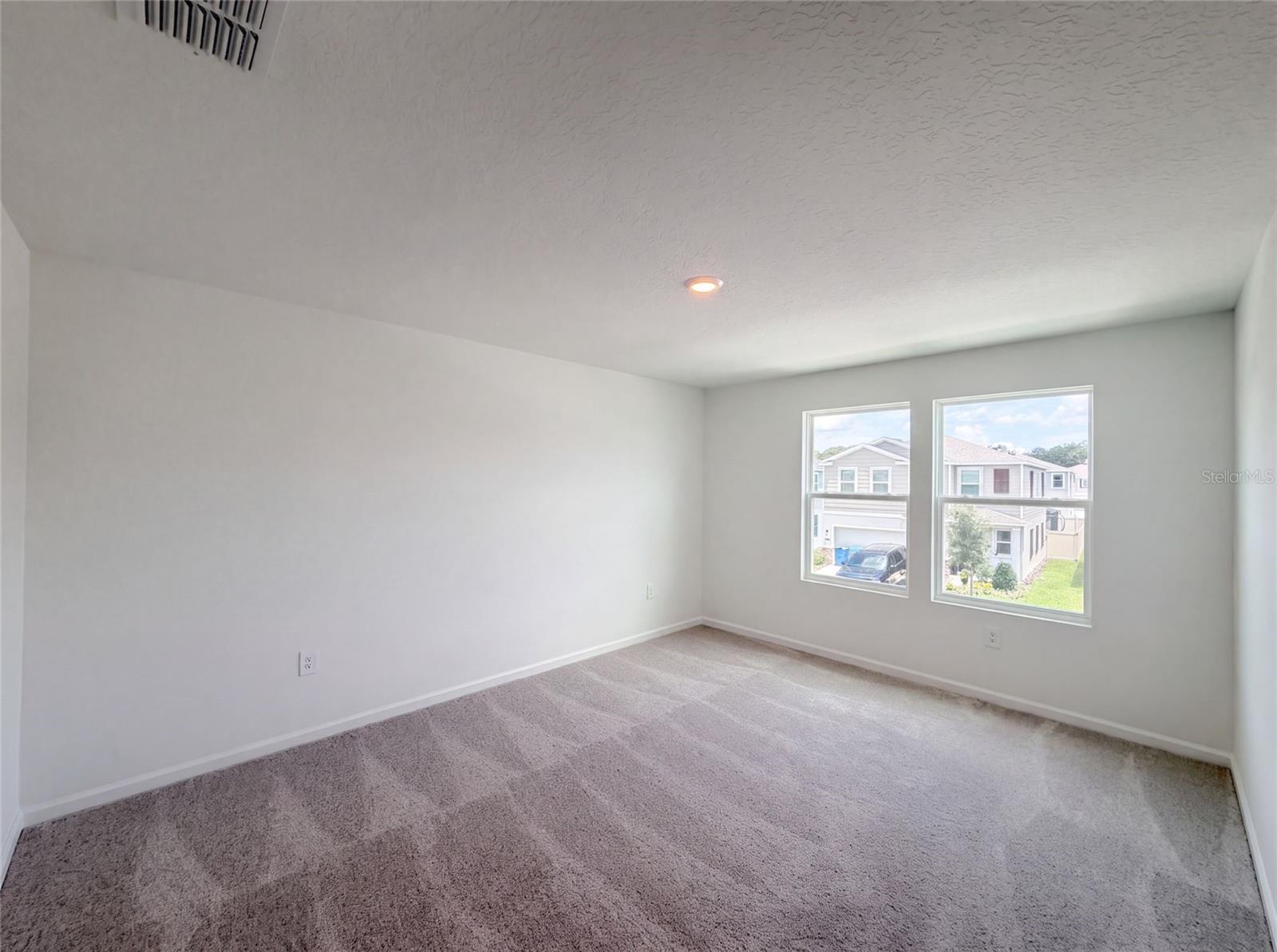 4373 River Beacon Blvd Property Photo 3