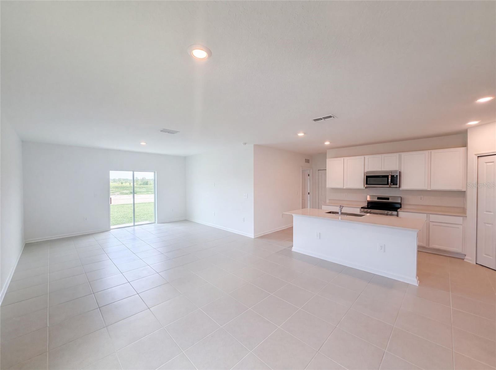 4373 River Beacon Blvd Property Photo 5