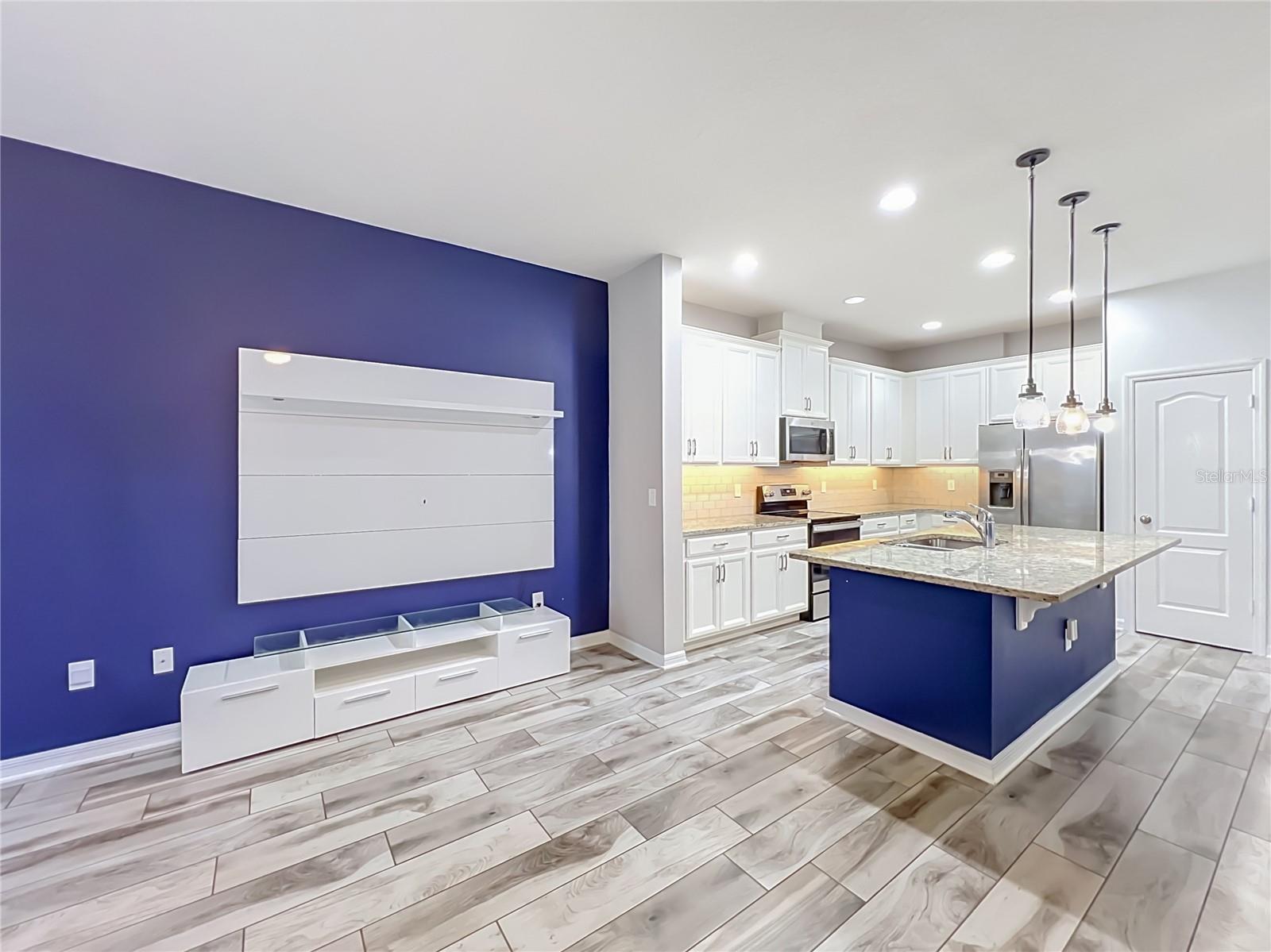 12043 White Wave Pt Property Photo 20