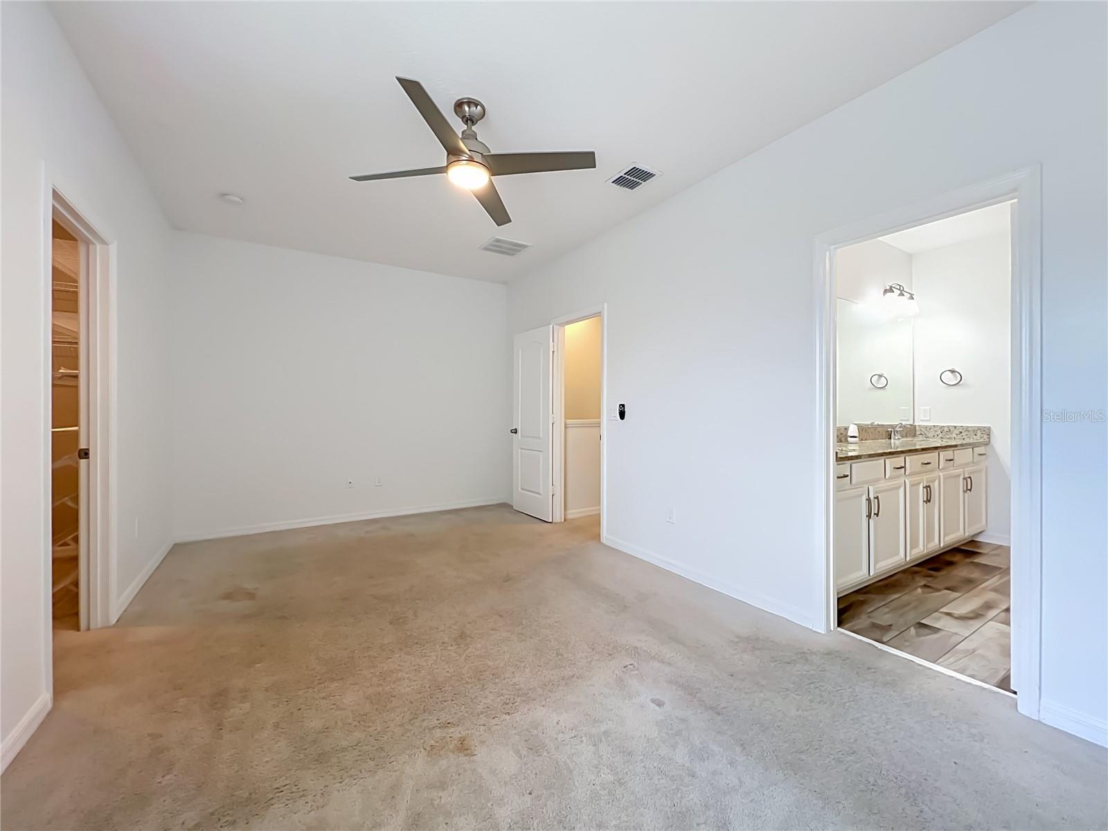 12043 White Wave Pt Property Photo 40