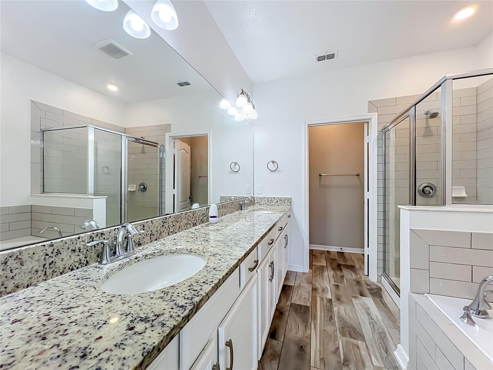 12043 White Wave Pt Property Photo 41