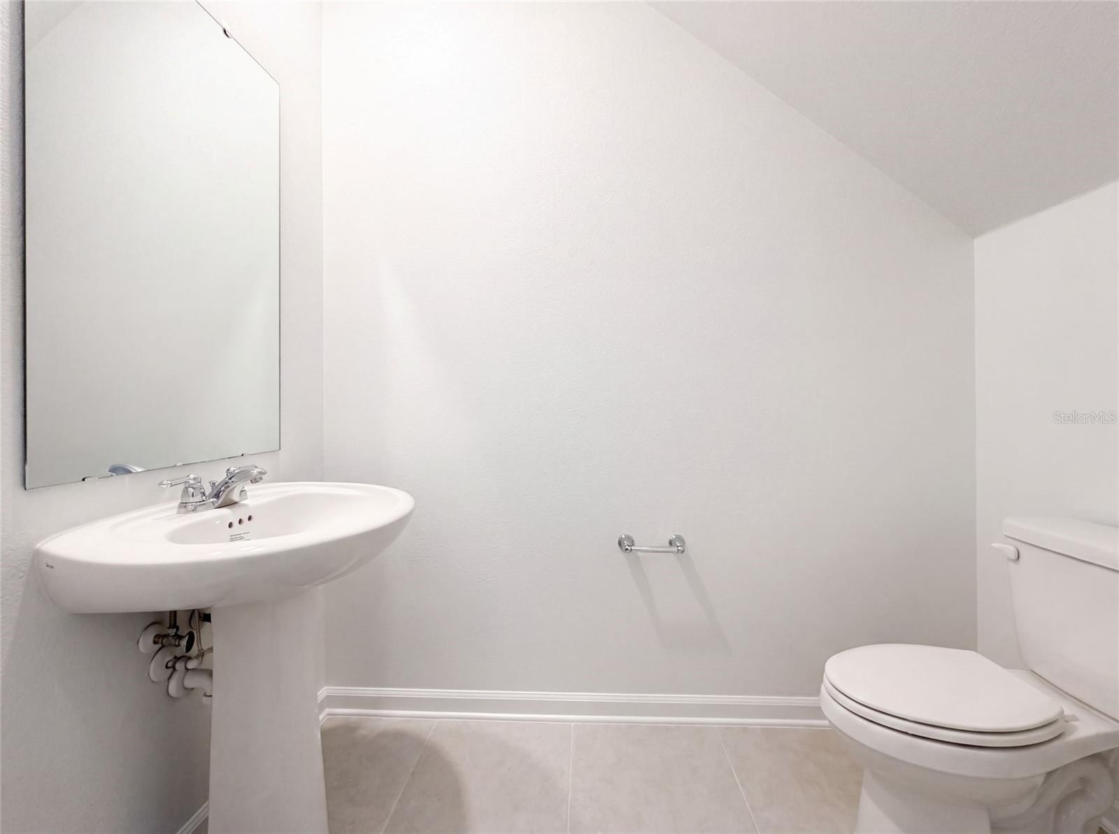 5420 Meadow Walk Dr Property Photo 9