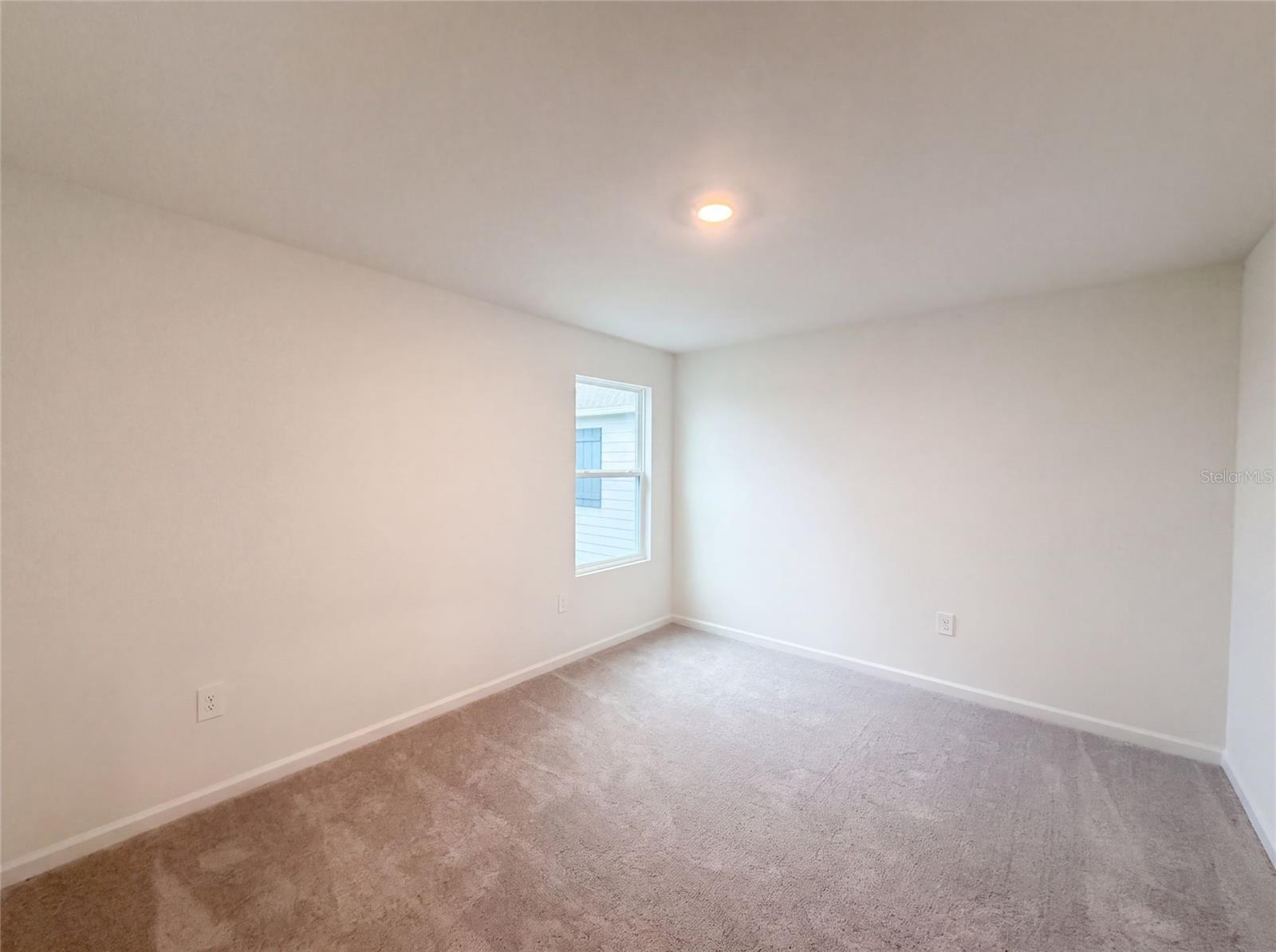 5420 Meadow Walk Dr Property Photo 13