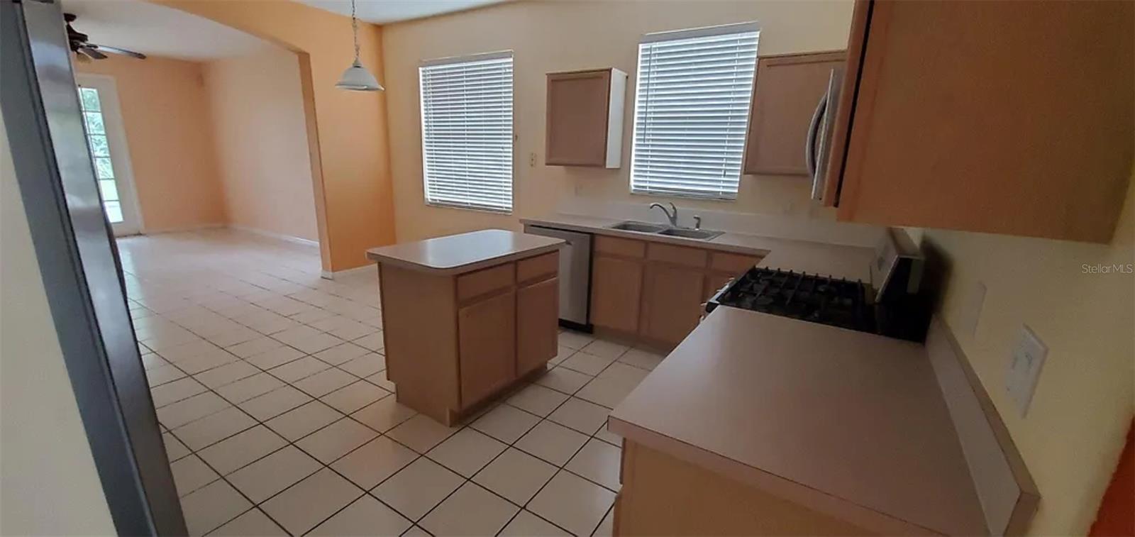 4629 Riverton Dr Property Photo 7