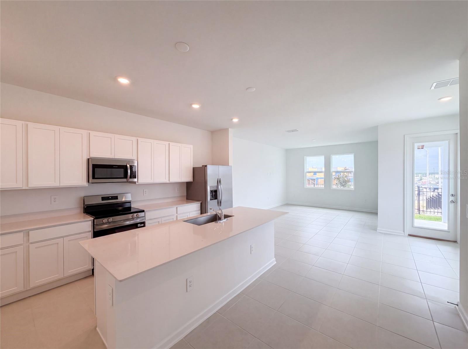3102 Kurtz Ter Property Photo 2