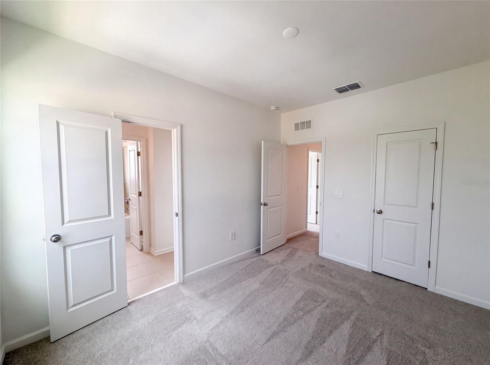 3102 Kurtz Ter Property Photo 13