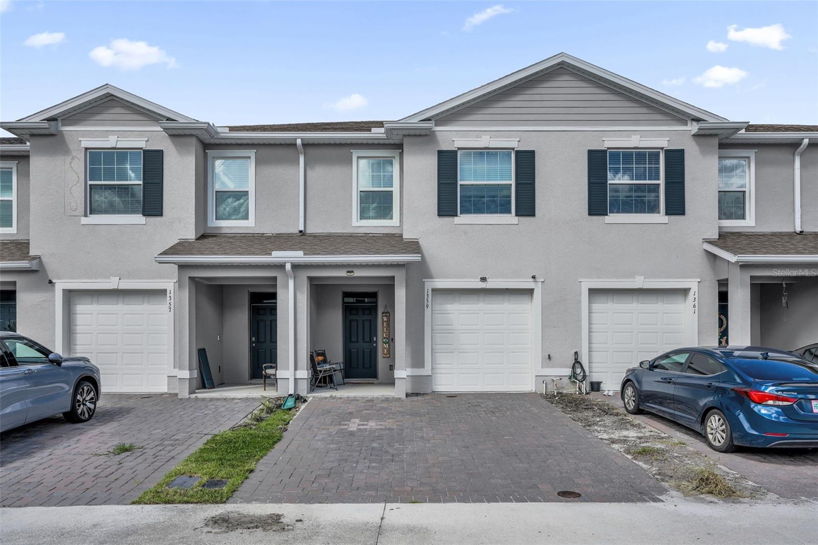1359 ISLETA LOOP