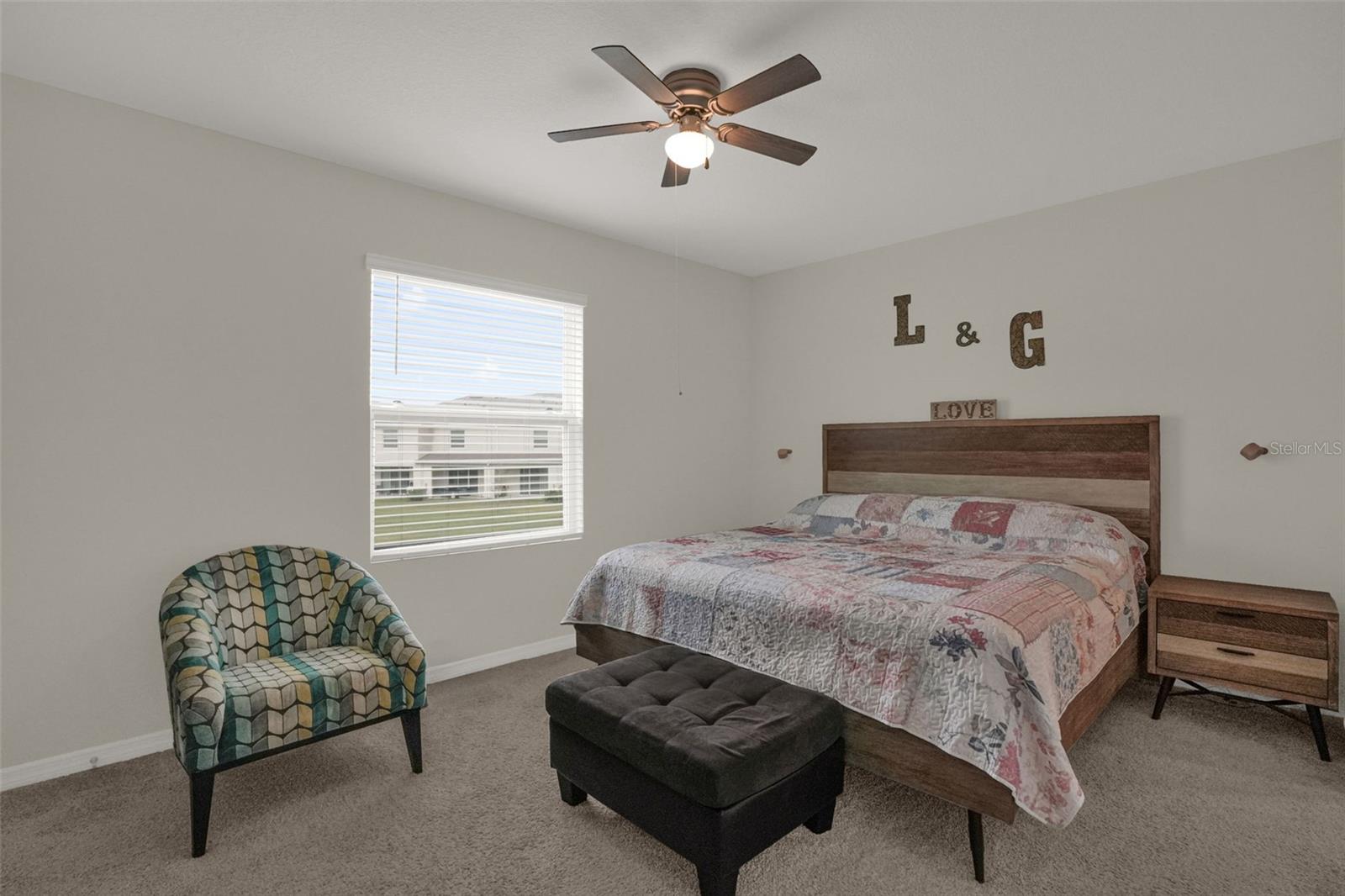 1359 Isleta Loop Property Photo 13