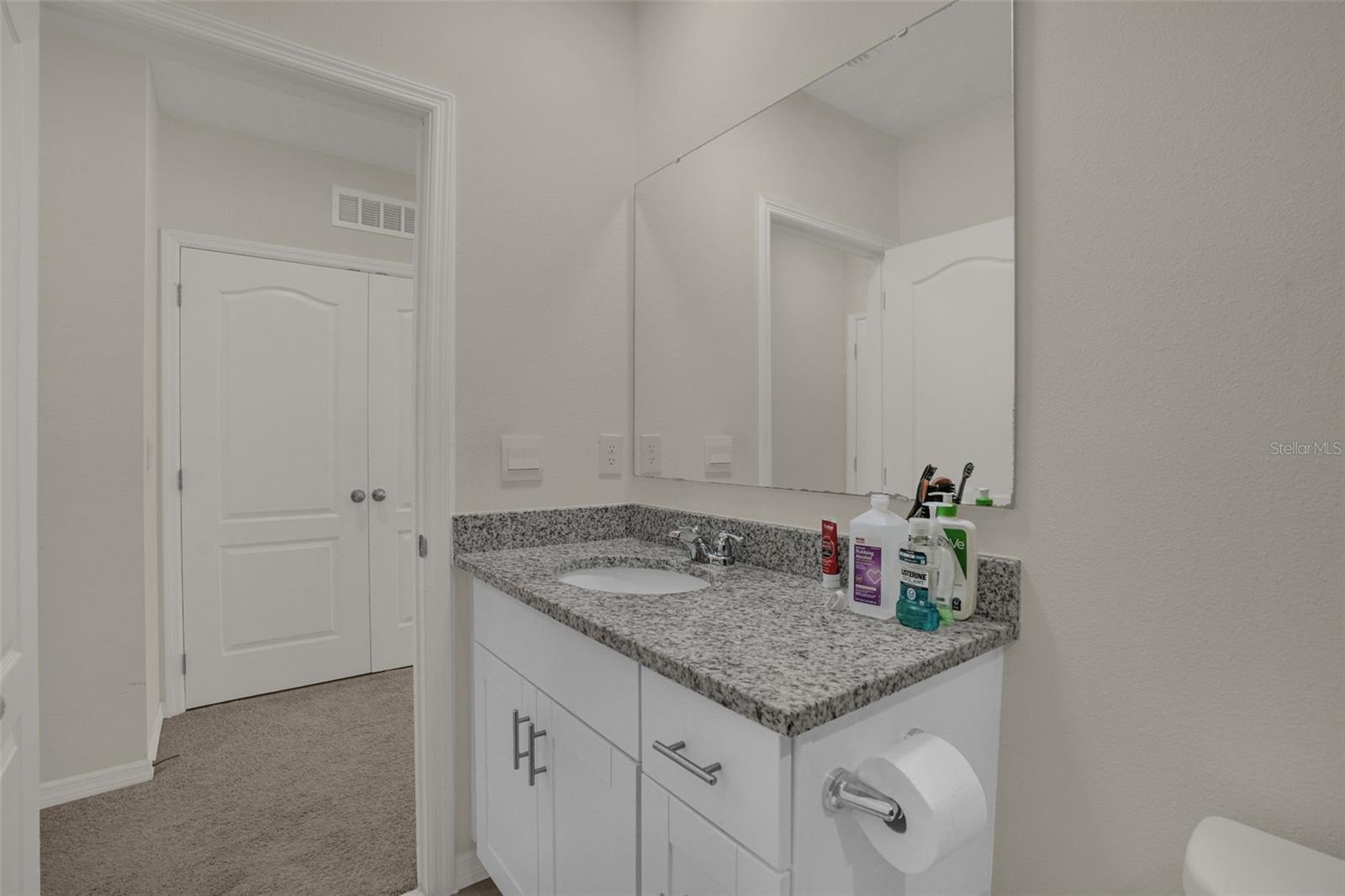 1359 Isleta Loop Property Photo 26