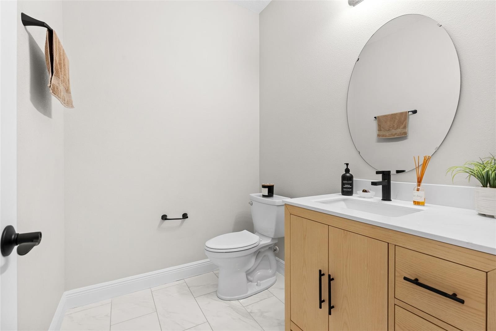 1072 Pando Loop Property Photo 30