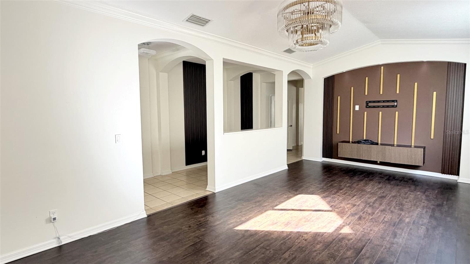 12649 Cragside Ln Property Photo 10