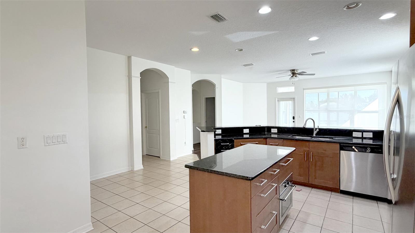 12649 Cragside Ln Property Photo 17