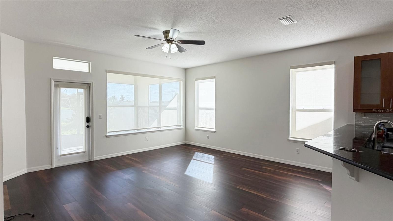 12649 Cragside Ln Property Photo 19
