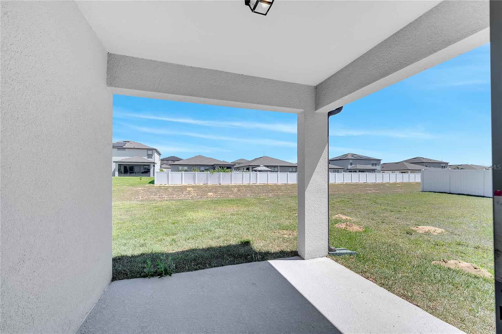 309 Citrus Isle Loop Property Photo 32