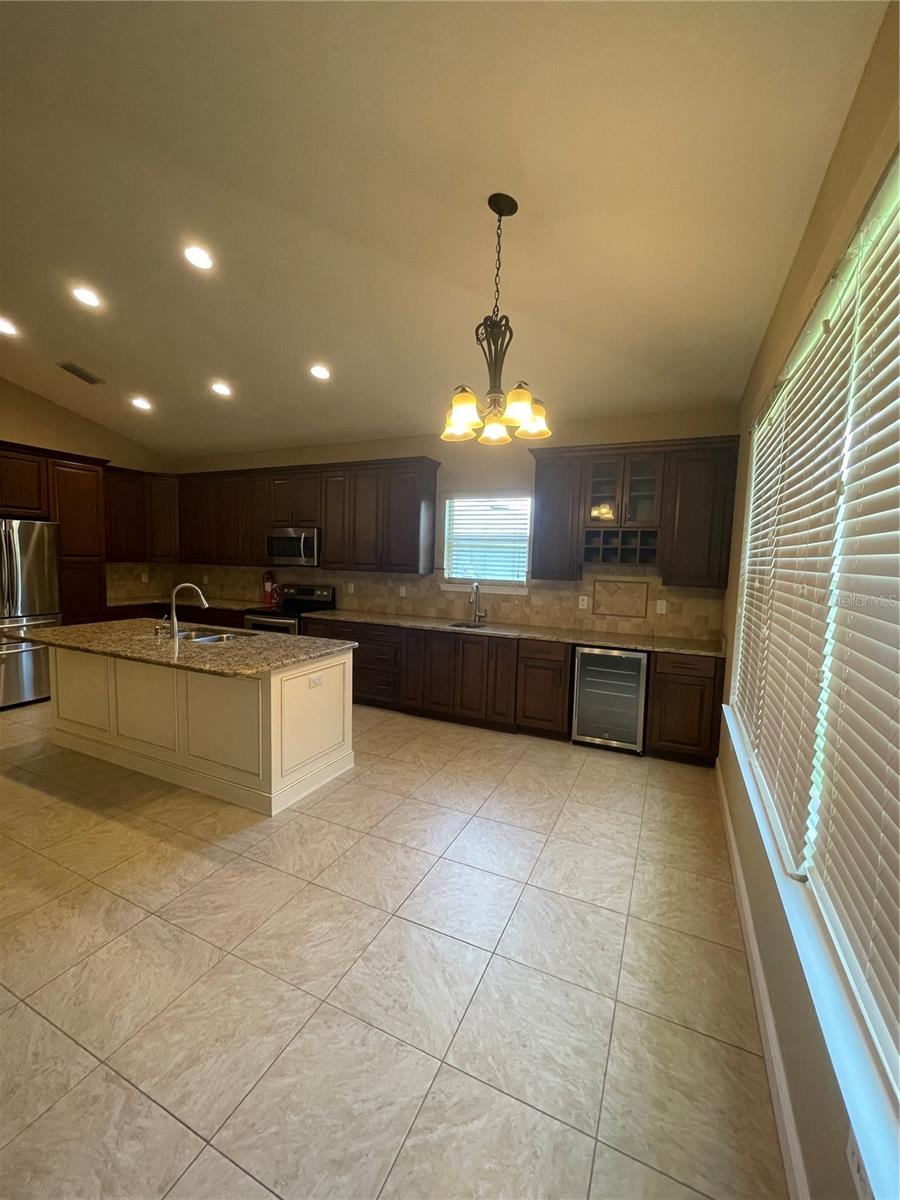 11445 Dovetail Ln Property Photo 6