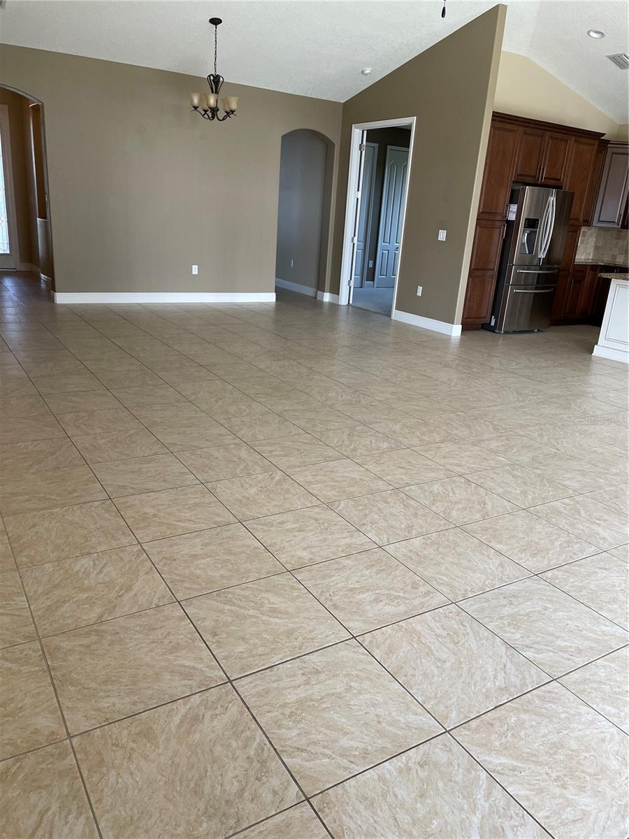 11445 Dovetail Ln Property Photo 7