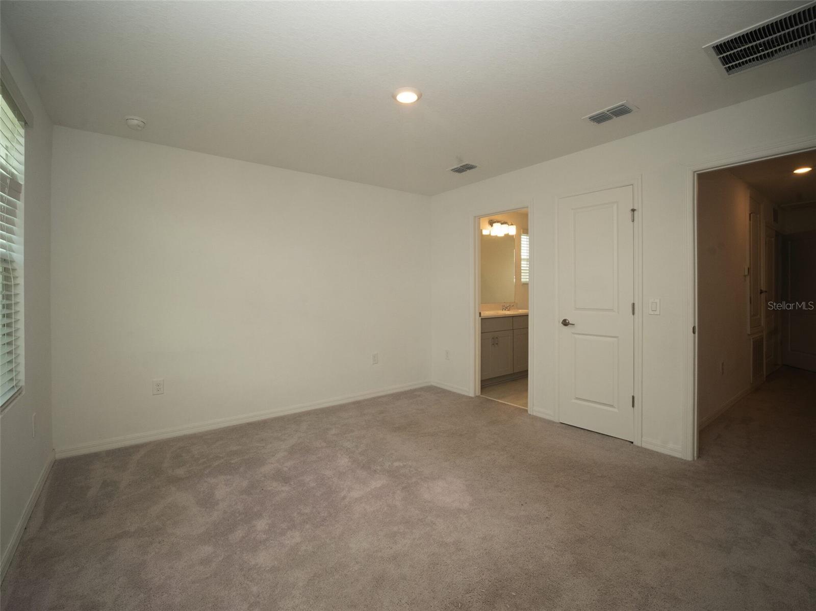 3208 Skyline Loop Property Photo 8