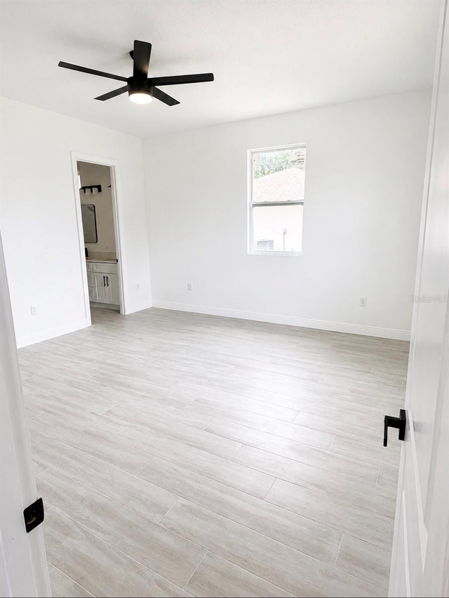 1681 Welland St Se Property Photo 13