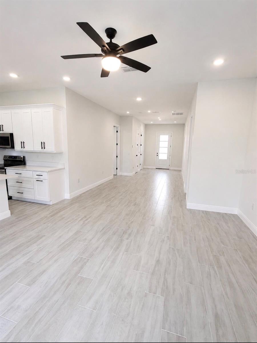 1681 Welland St Se Property Photo 18
