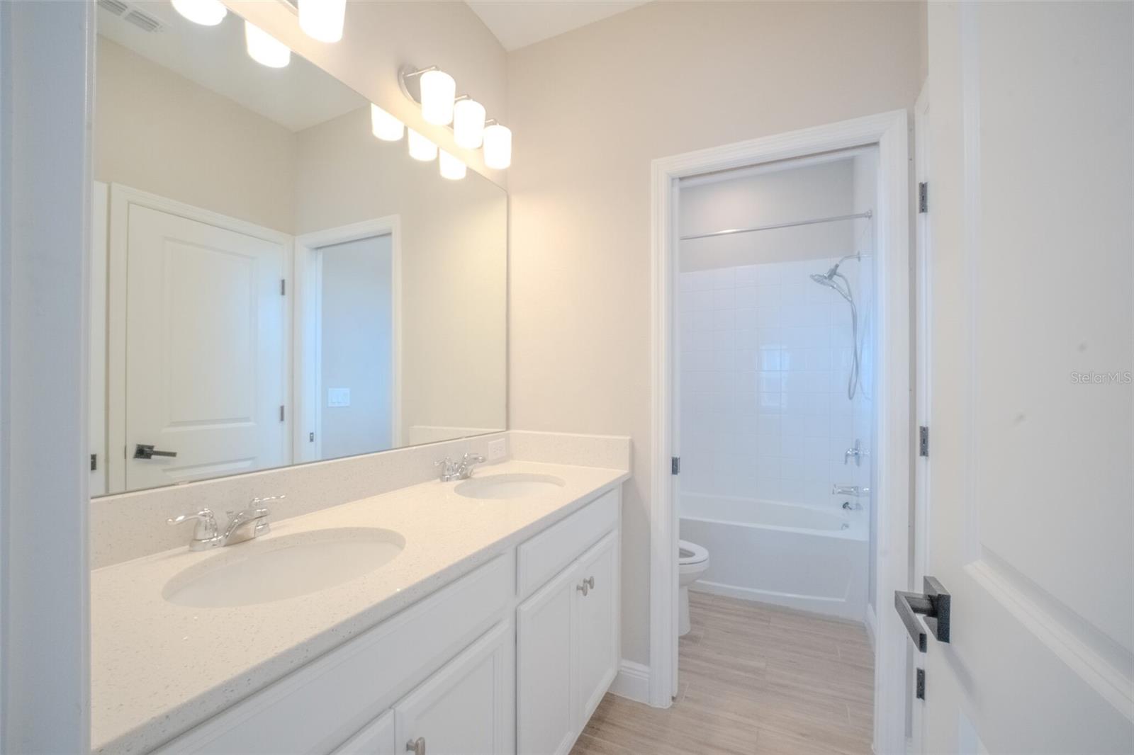 6509 Rover Way Property Photo 16