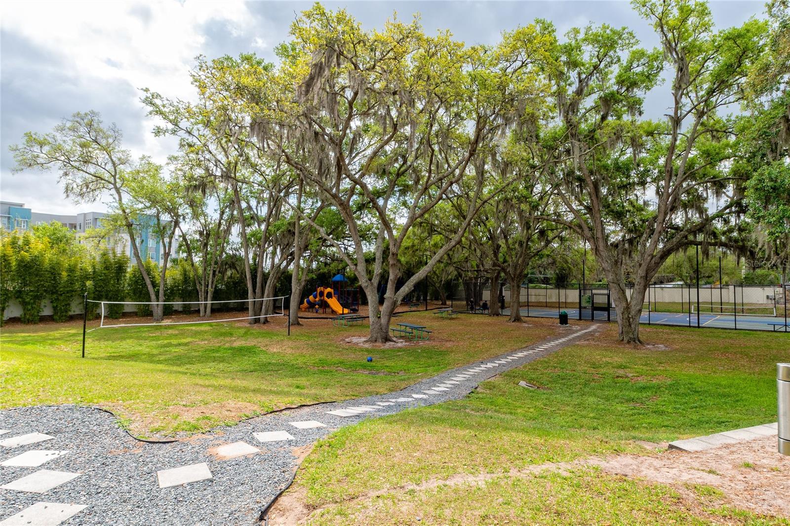 14815 Milfoil Ave Property Photo 33