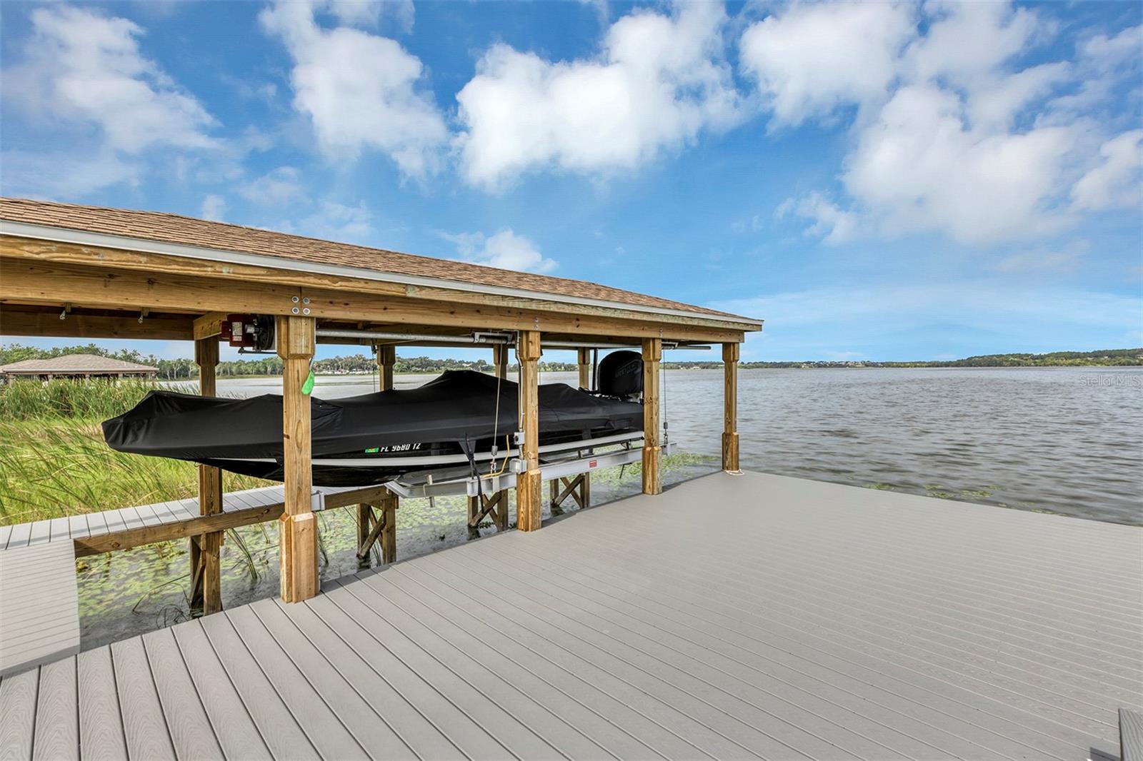 1112 Hull Island Dr Property Photo 56