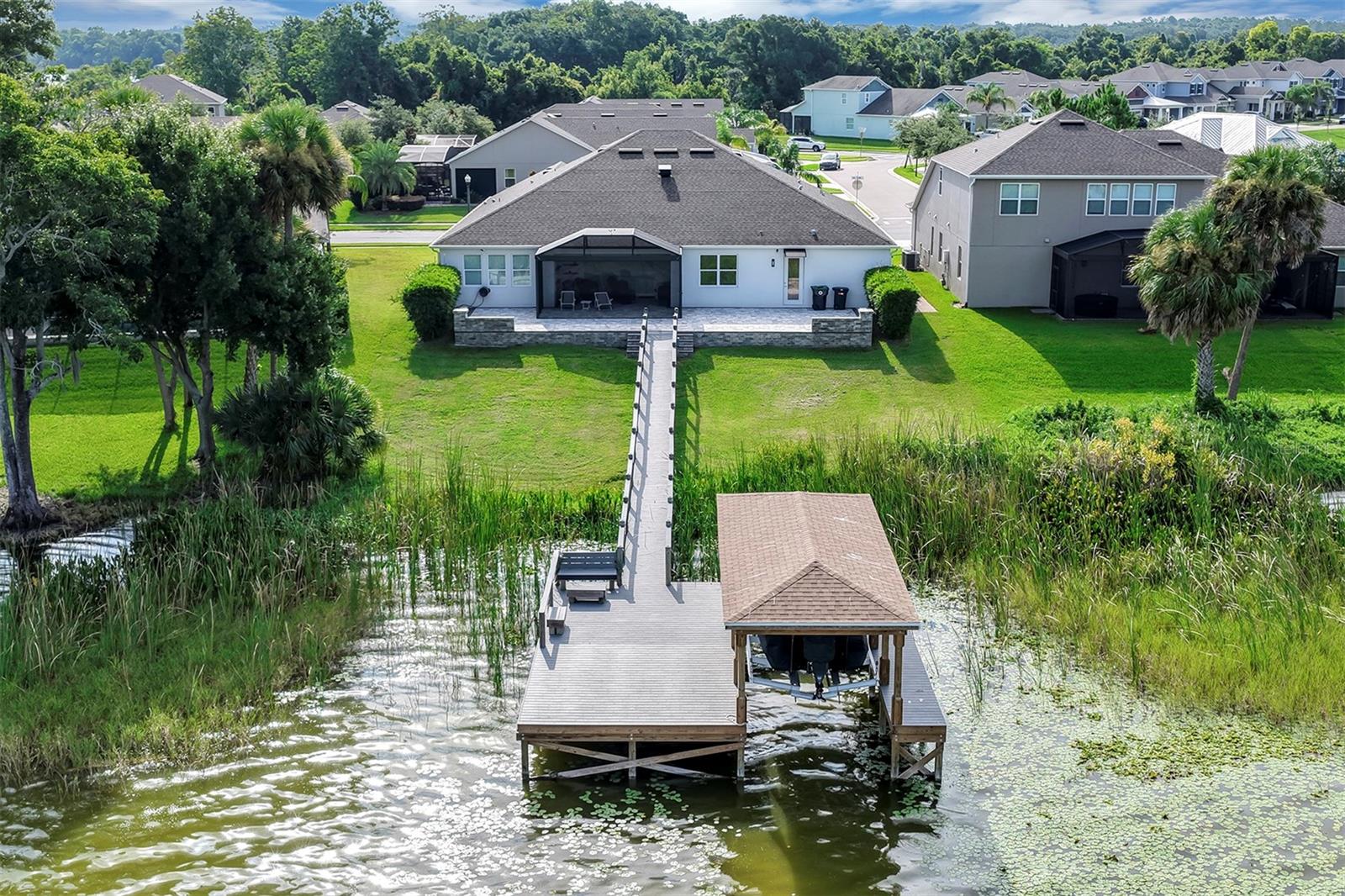 1112 Hull Island Dr Property Photo 58