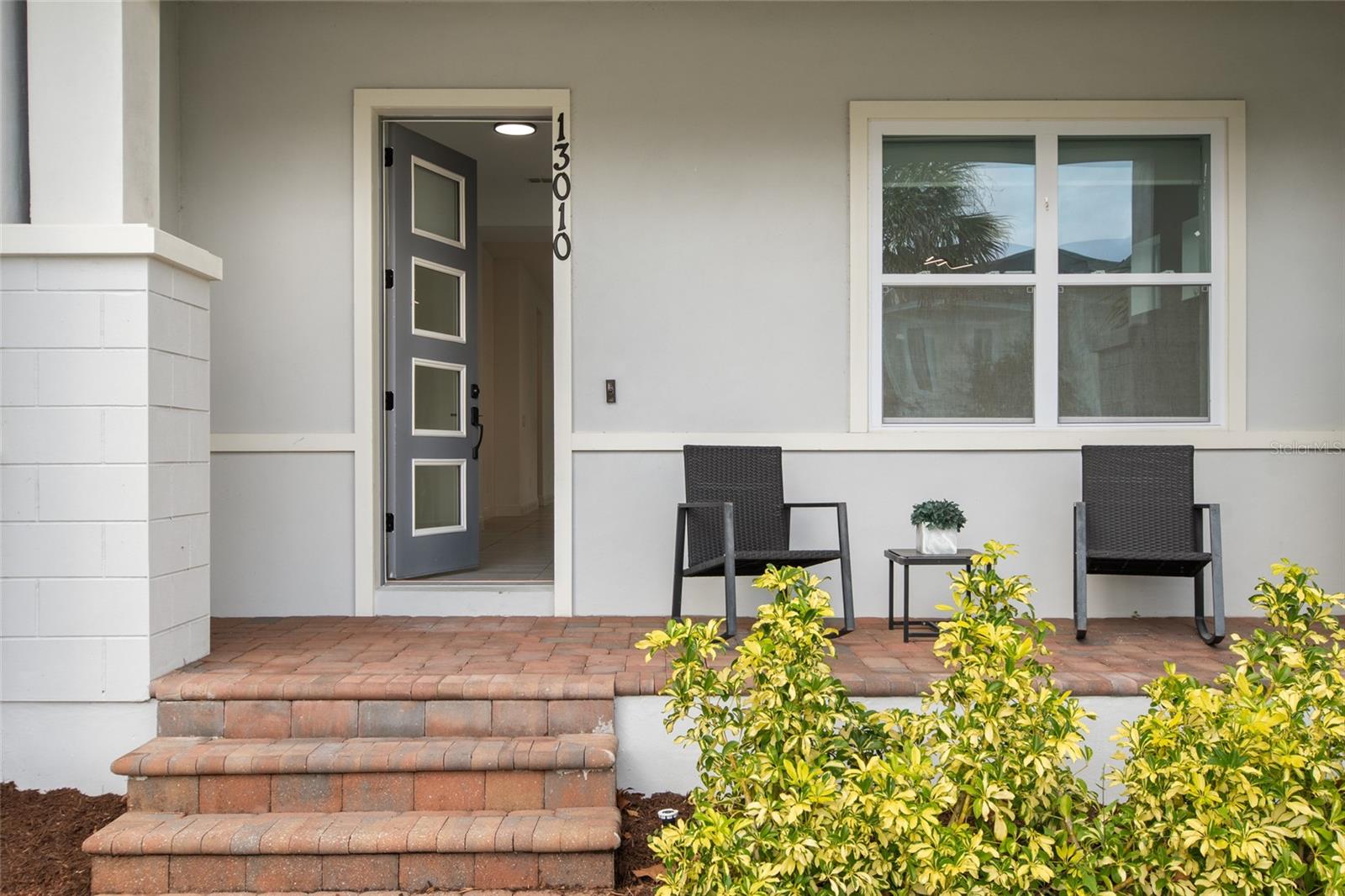 13010 Stoddart Ave Property Photo 6