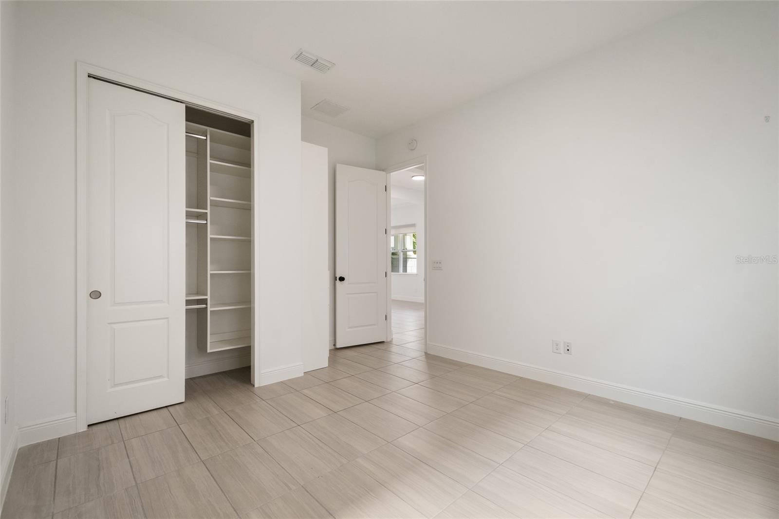 13010 Stoddart Ave Property Photo 17