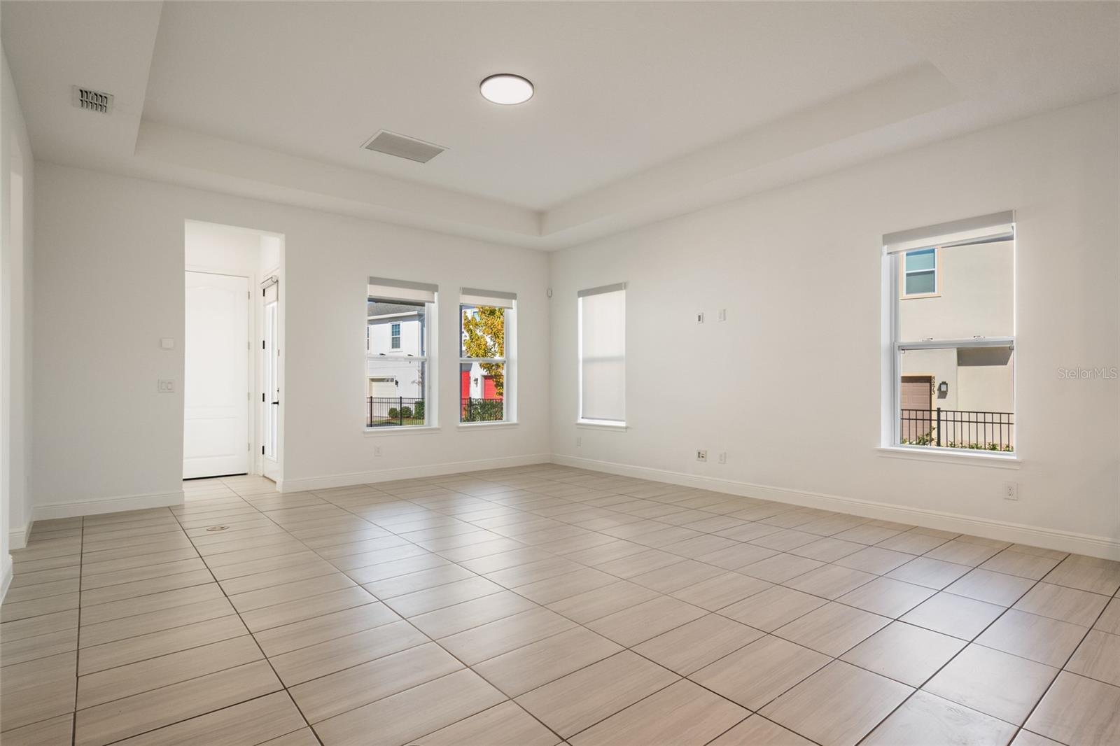 13010 Stoddart Ave Property Photo 23