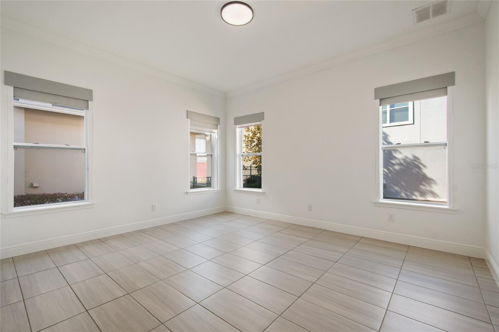 13010 Stoddart Ave Property Photo 32