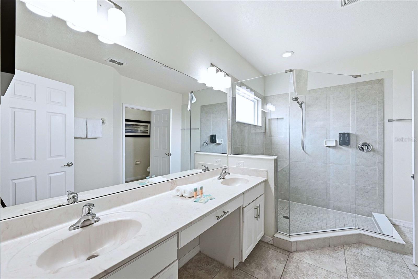 4035 Oakrise Loop Property Photo 17