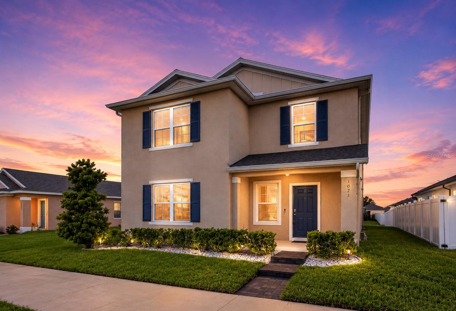 1021 SILVERBELL TRL