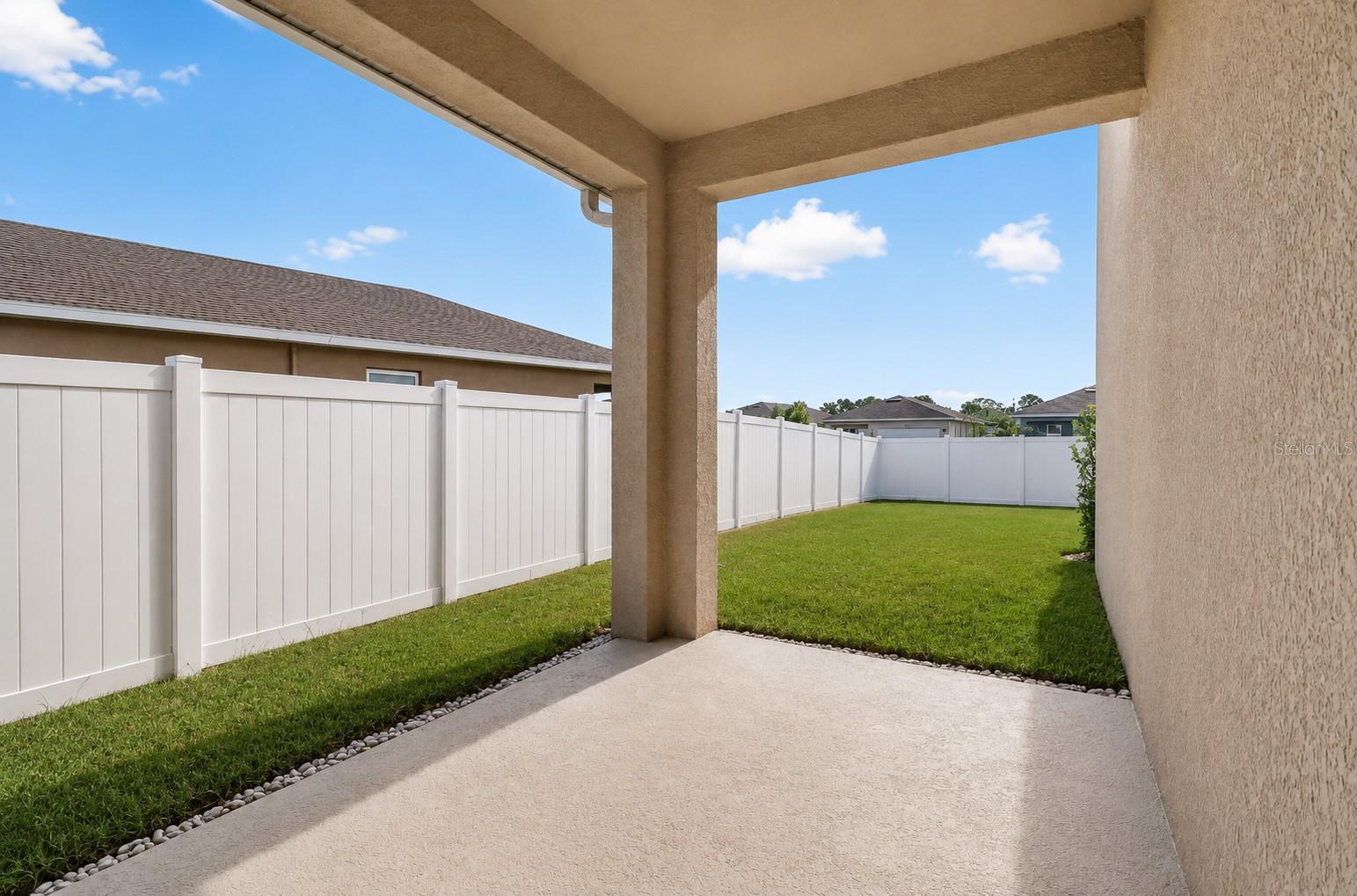 1021 Silverbell Trl Property Photo 10