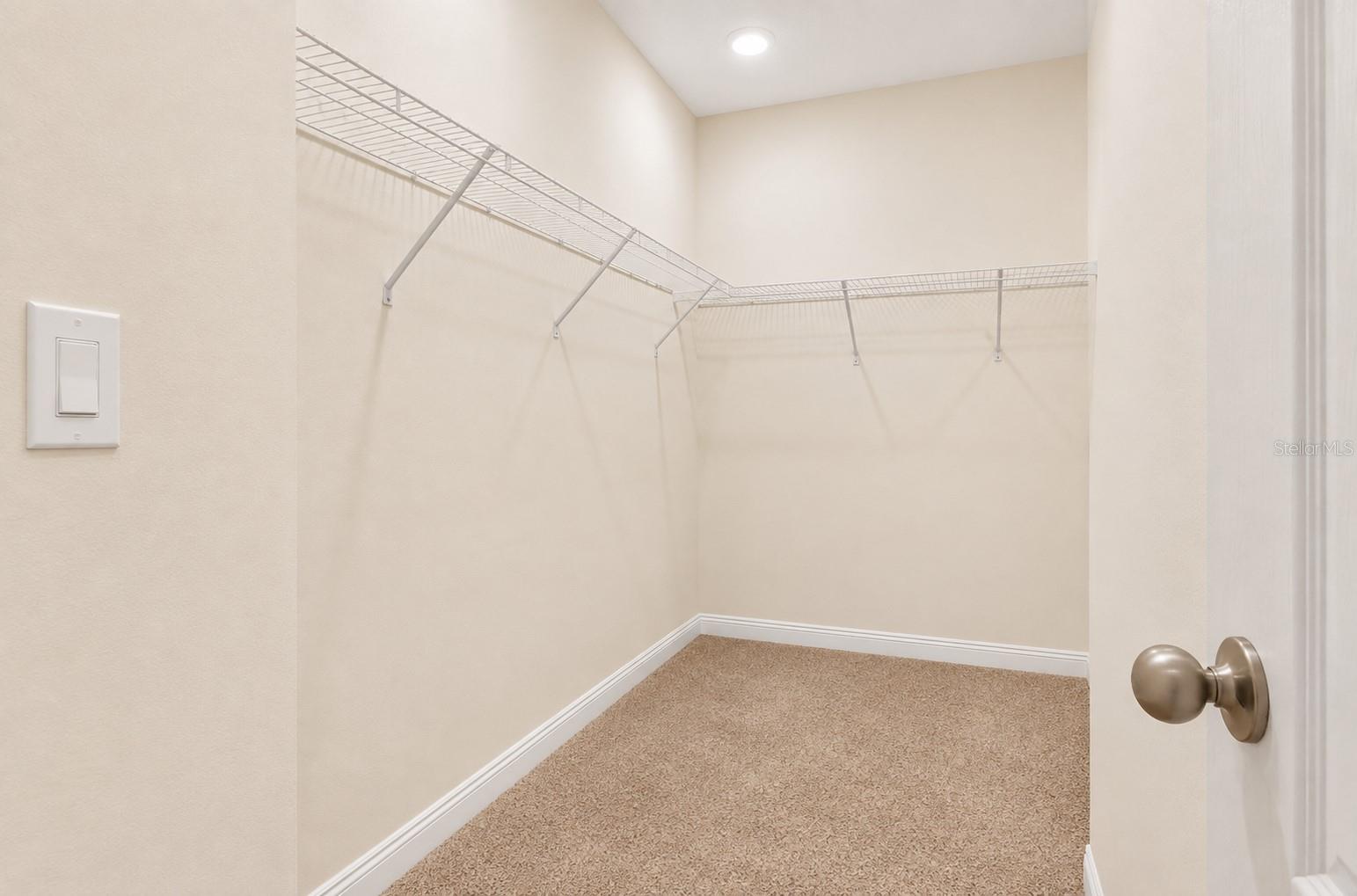 1021 Silverbell Trl Property Photo 20