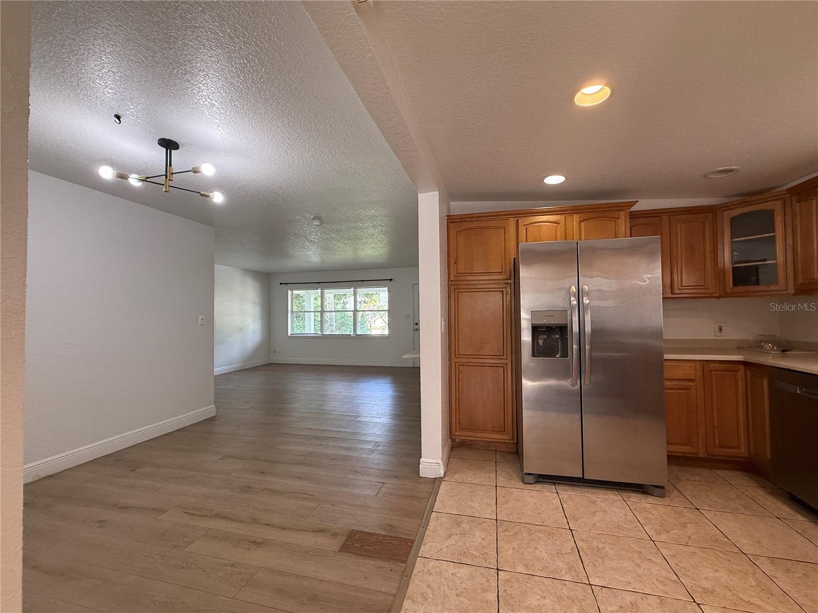 524 N Lakemont Ave Property Photo 8