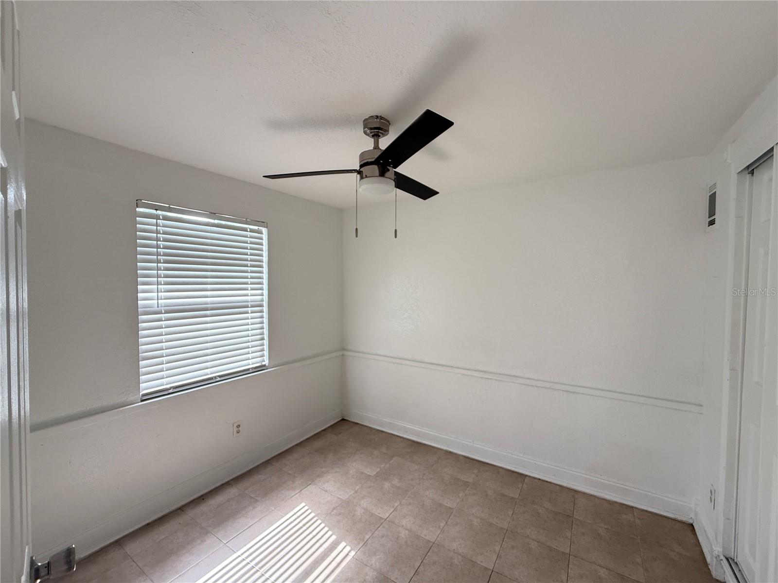 524 N Lakemont Ave Property Photo 11
