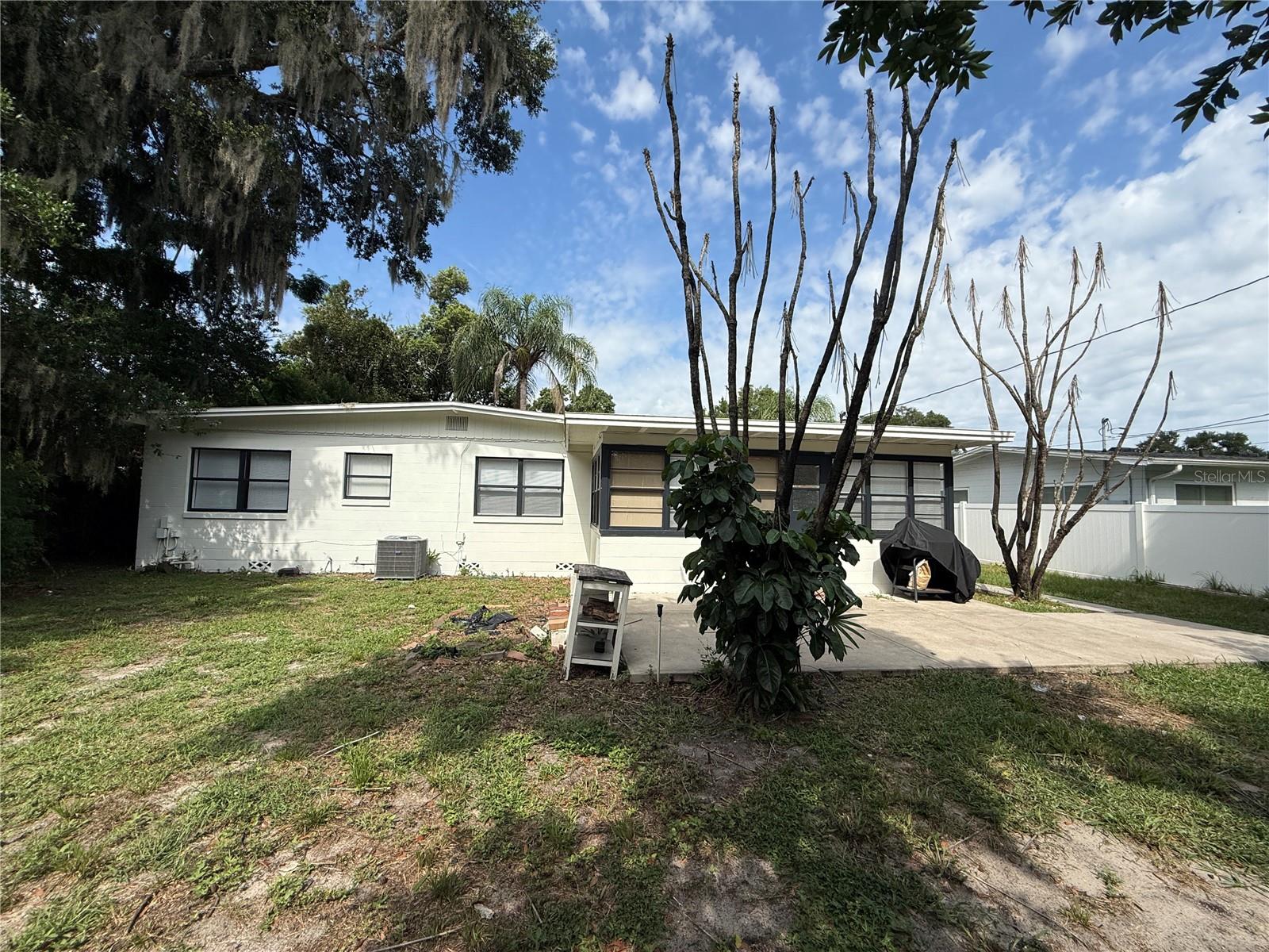 524 N Lakemont Ave Property Photo 18