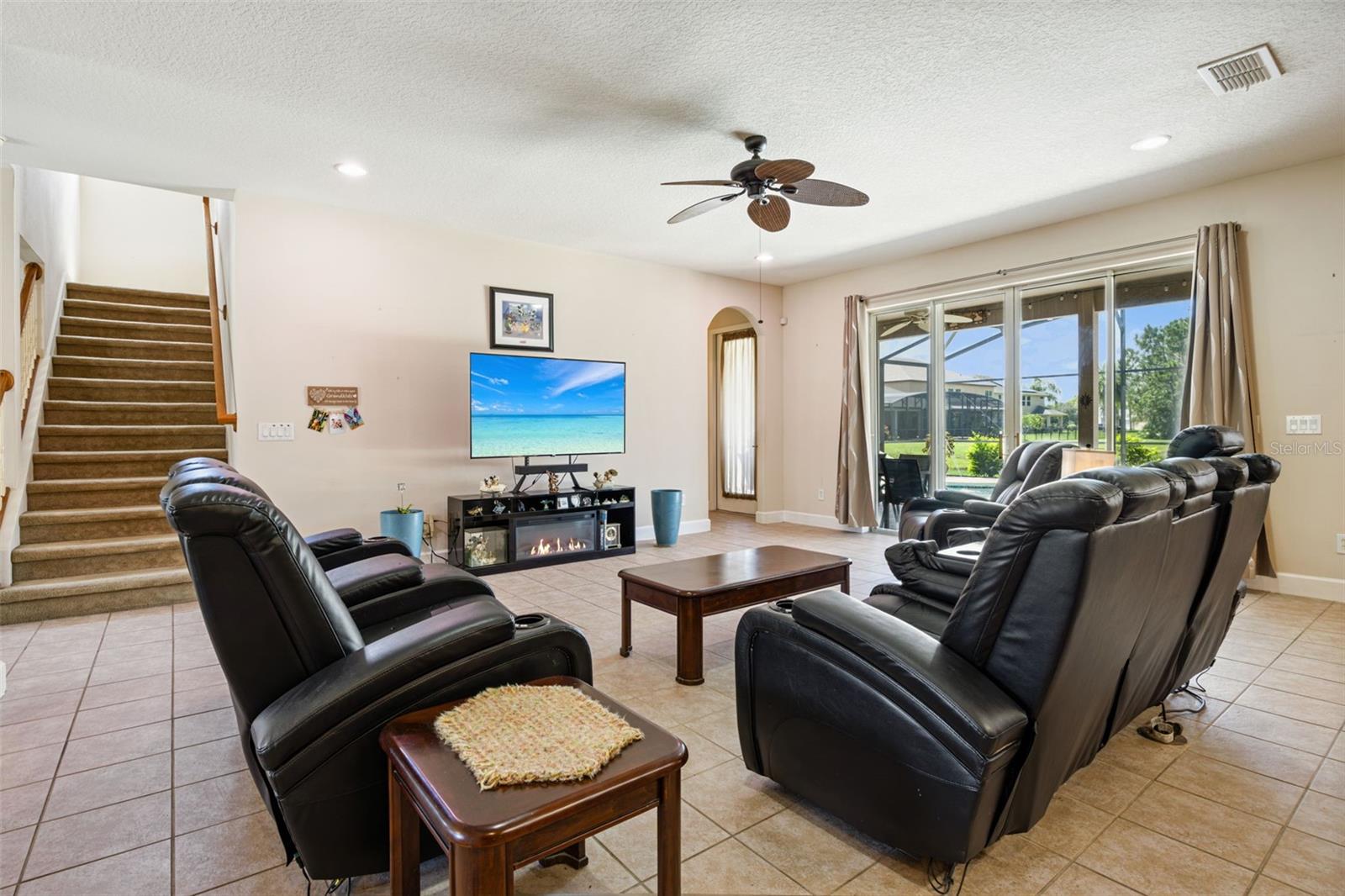 2040 Hawks Landing Dr Property Photo 19