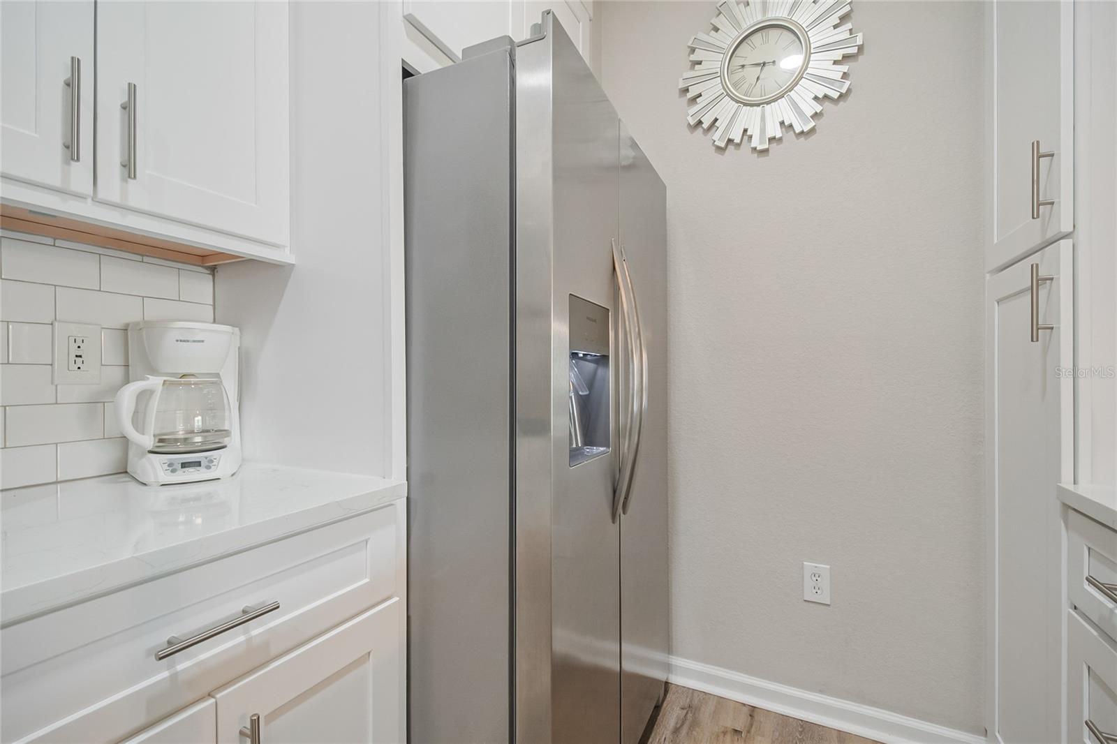 2817 Almaton Loop #402 Property Photo 15