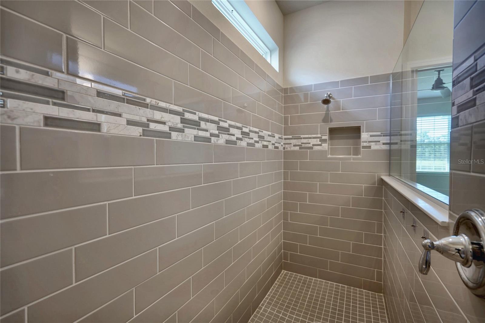 6030 Arbor Watch Loop Property Photo 8