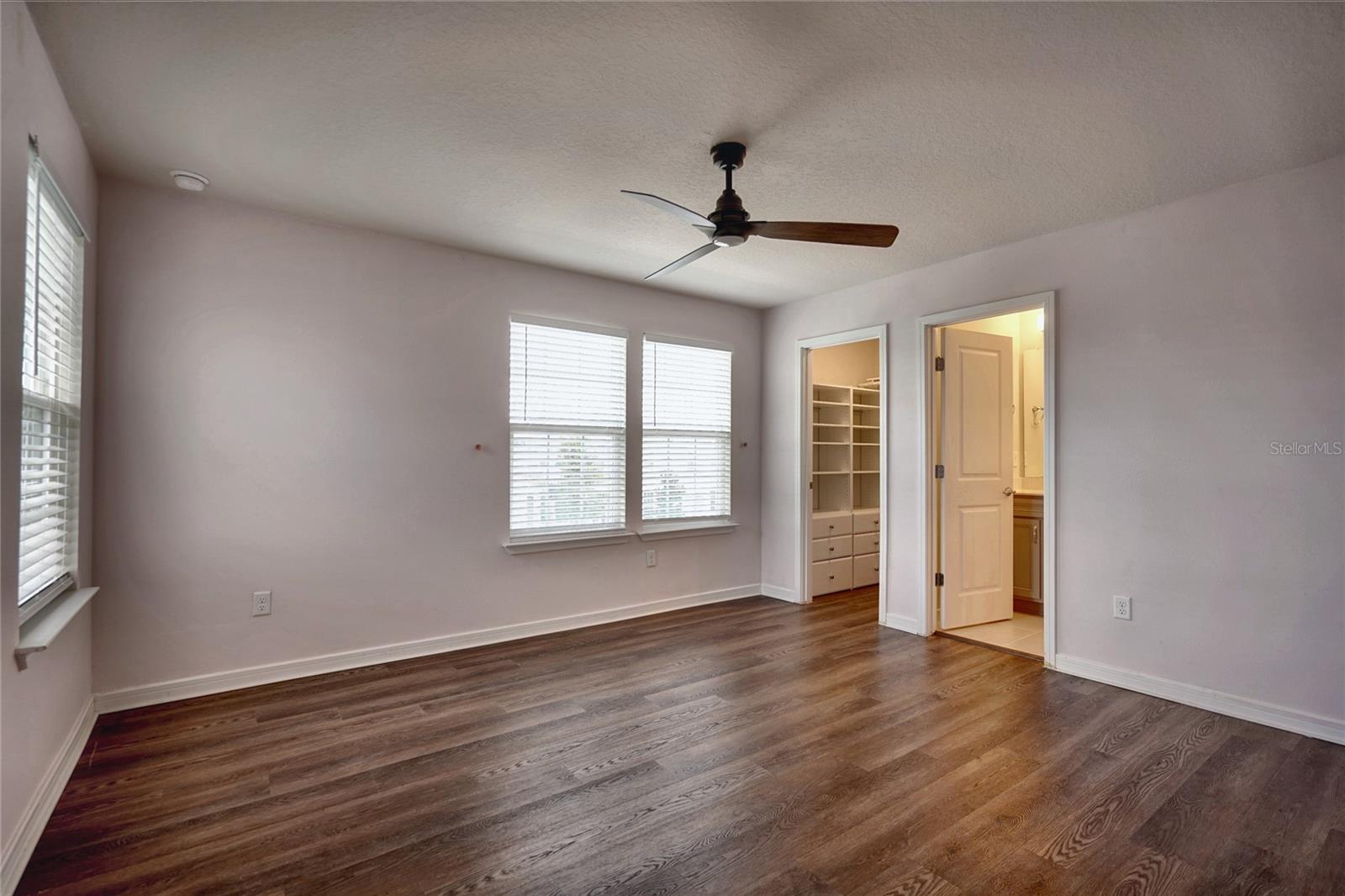 6030 Arbor Watch Loop Property Photo 16