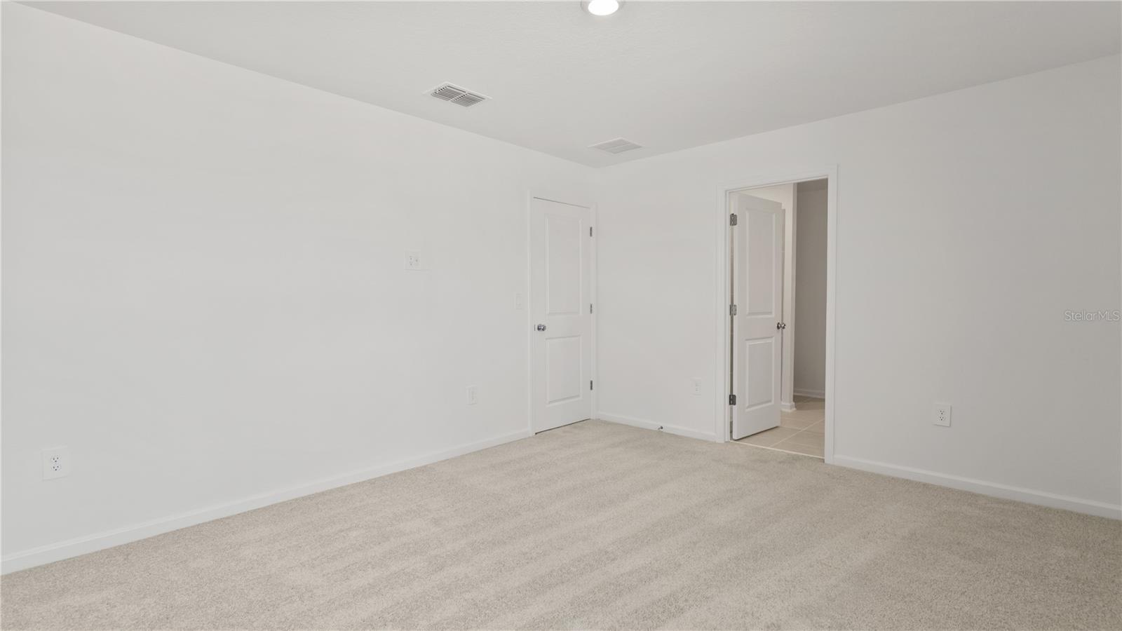 1591 Willow Garden Loop Property Photo 9