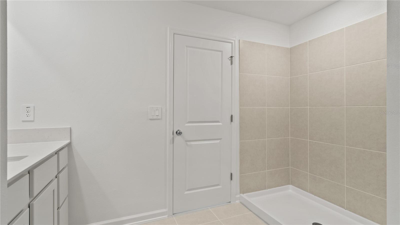 1591 Willow Garden Loop Property Photo 10