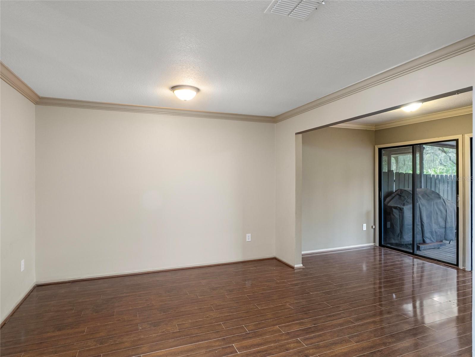 2820 Revere Ct Property Photo 13