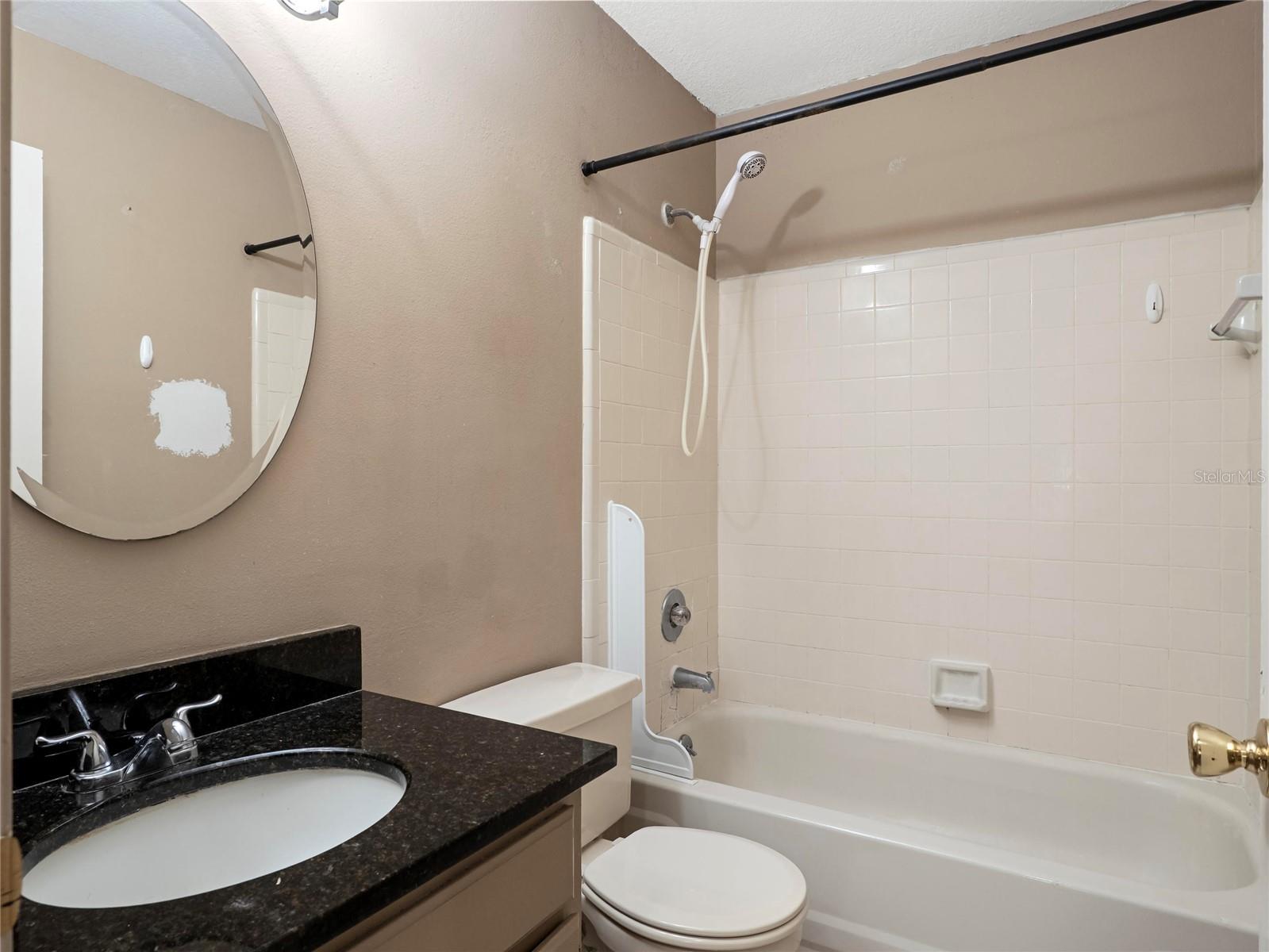 2820 Revere Ct Property Photo 23