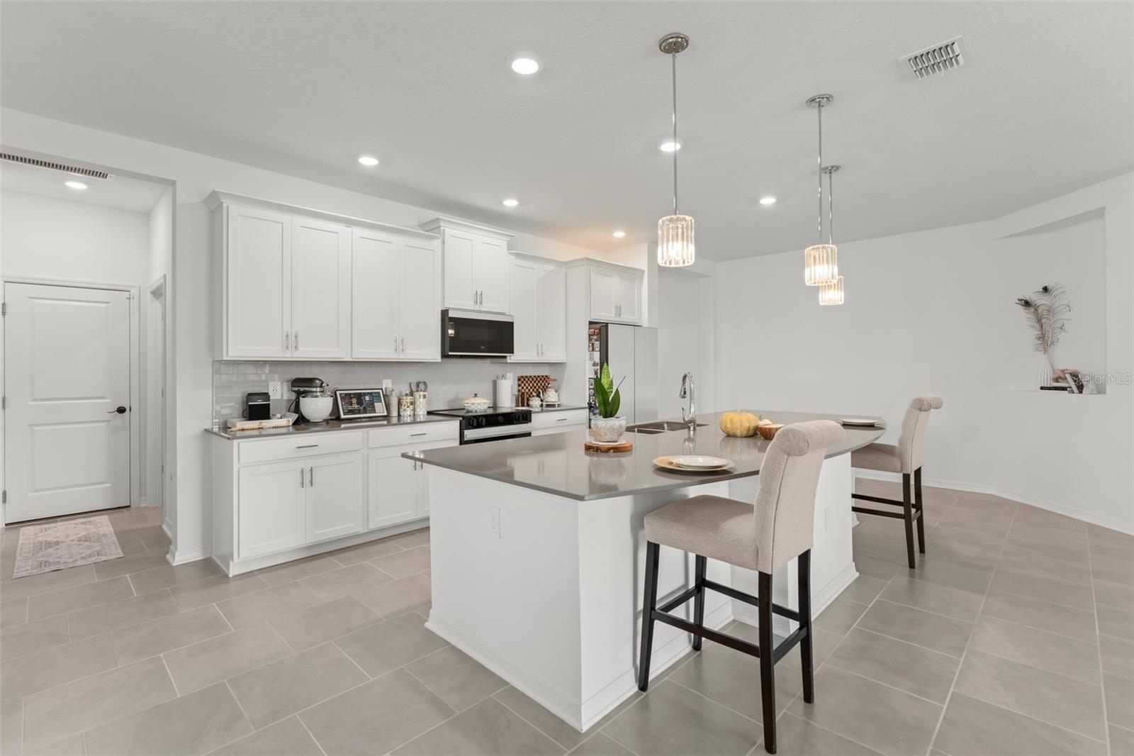 6025 Claystone Way Property Photo 19