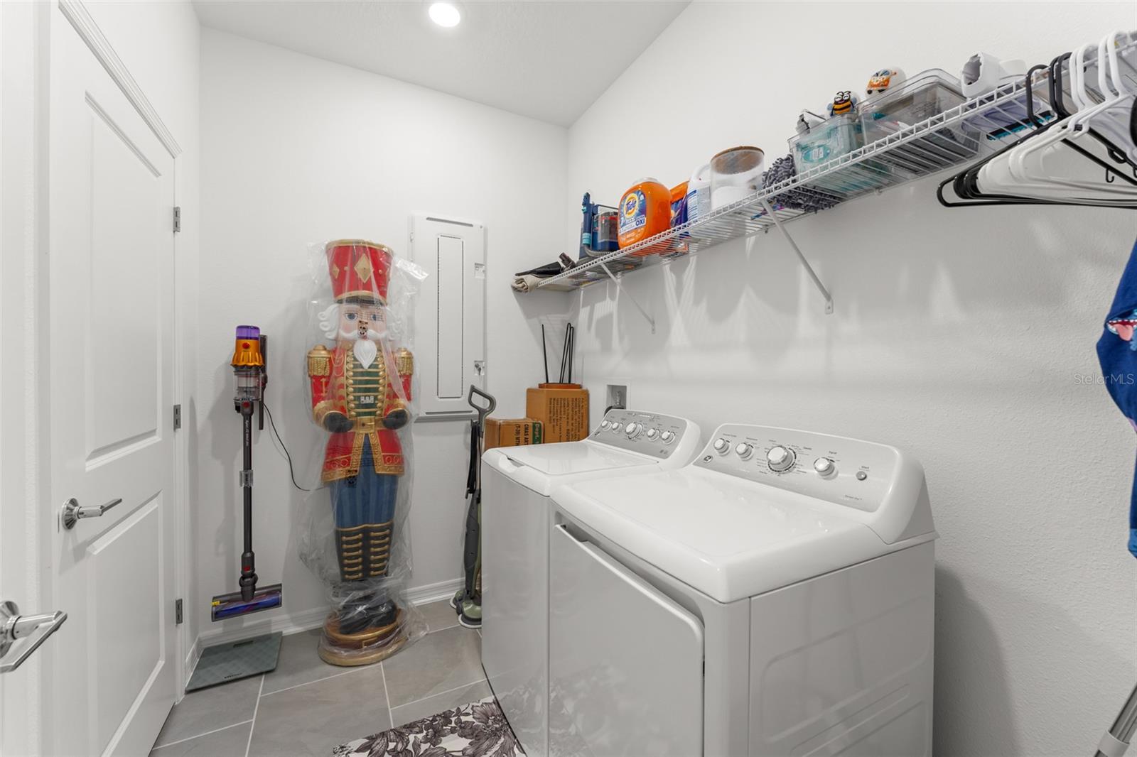 6025 Claystone Way Property Photo 37