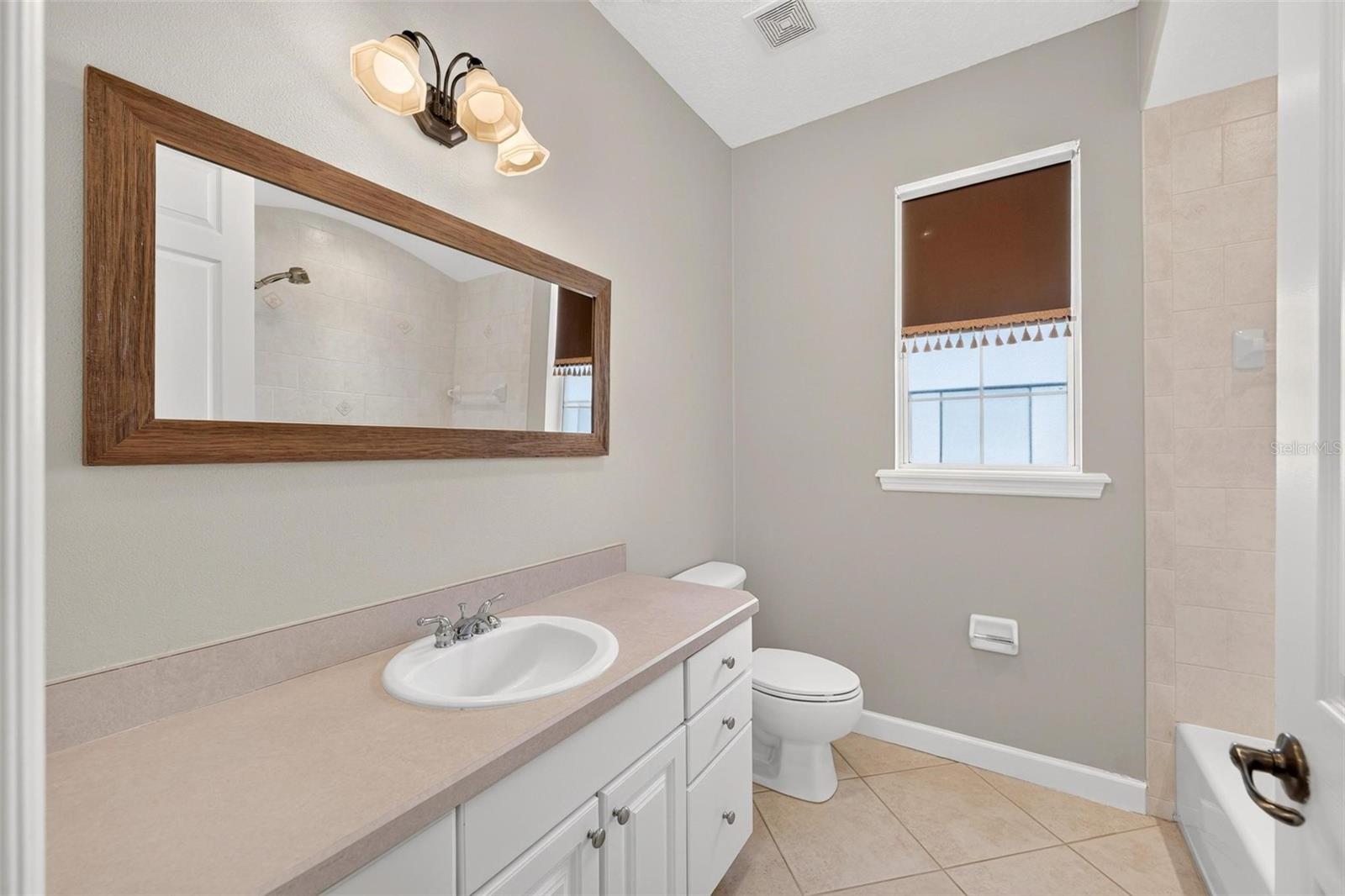 1070 Ceasars Ct Property Photo 31