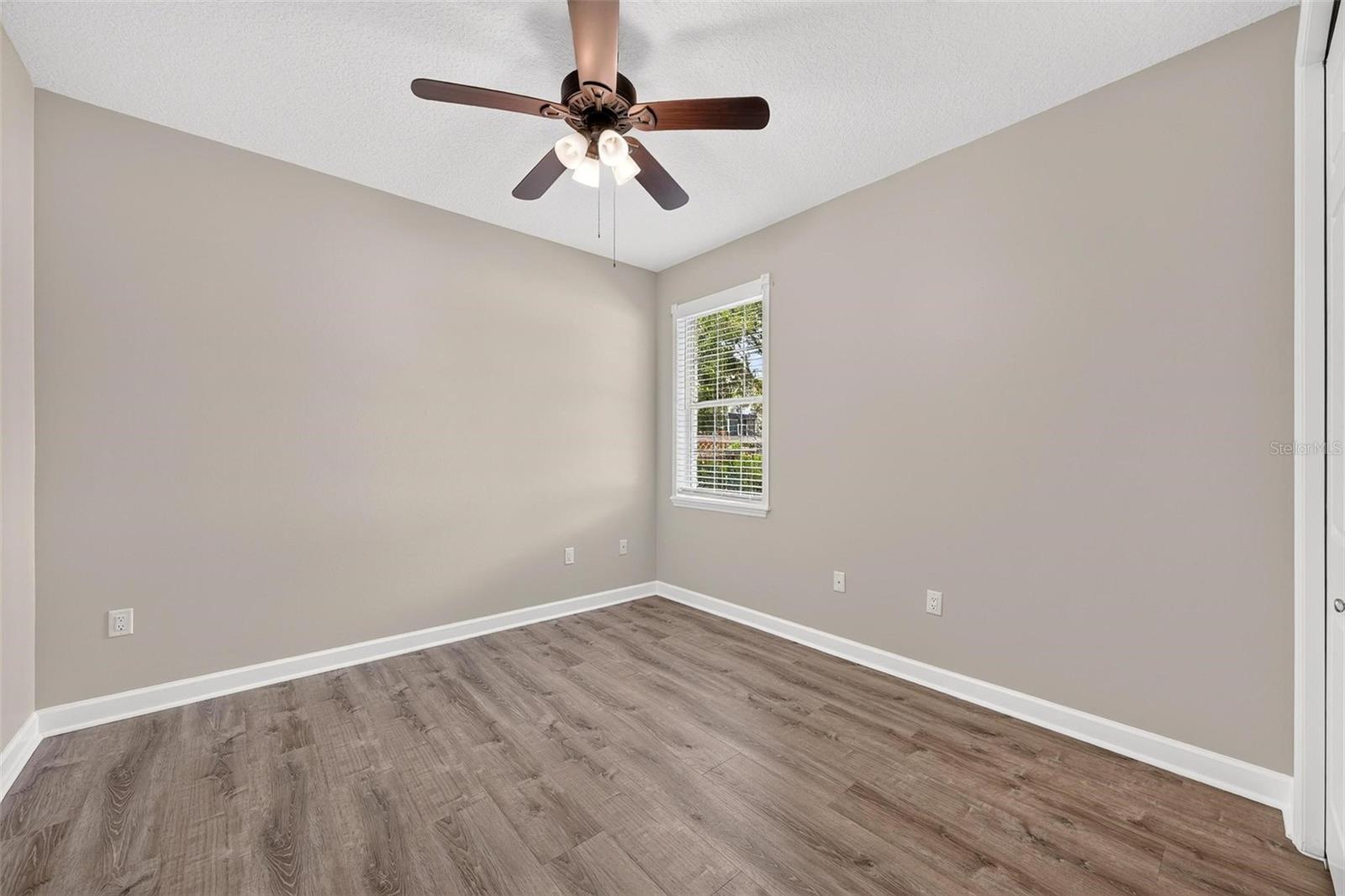 1070 Ceasars Ct Property Photo 39